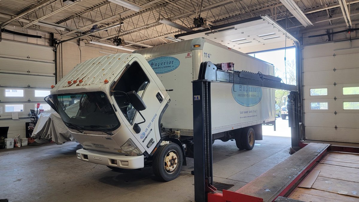 TruckShoppe's tweet image. Superior Amusements Isuzu Box Truck in for tranny line replacement. Transmission lines were leaking in completely rotted little bit of a project to get them removed with the Rusted fittings. Got them completed back on the road........#repairs #service ,#SuperiorAmusements