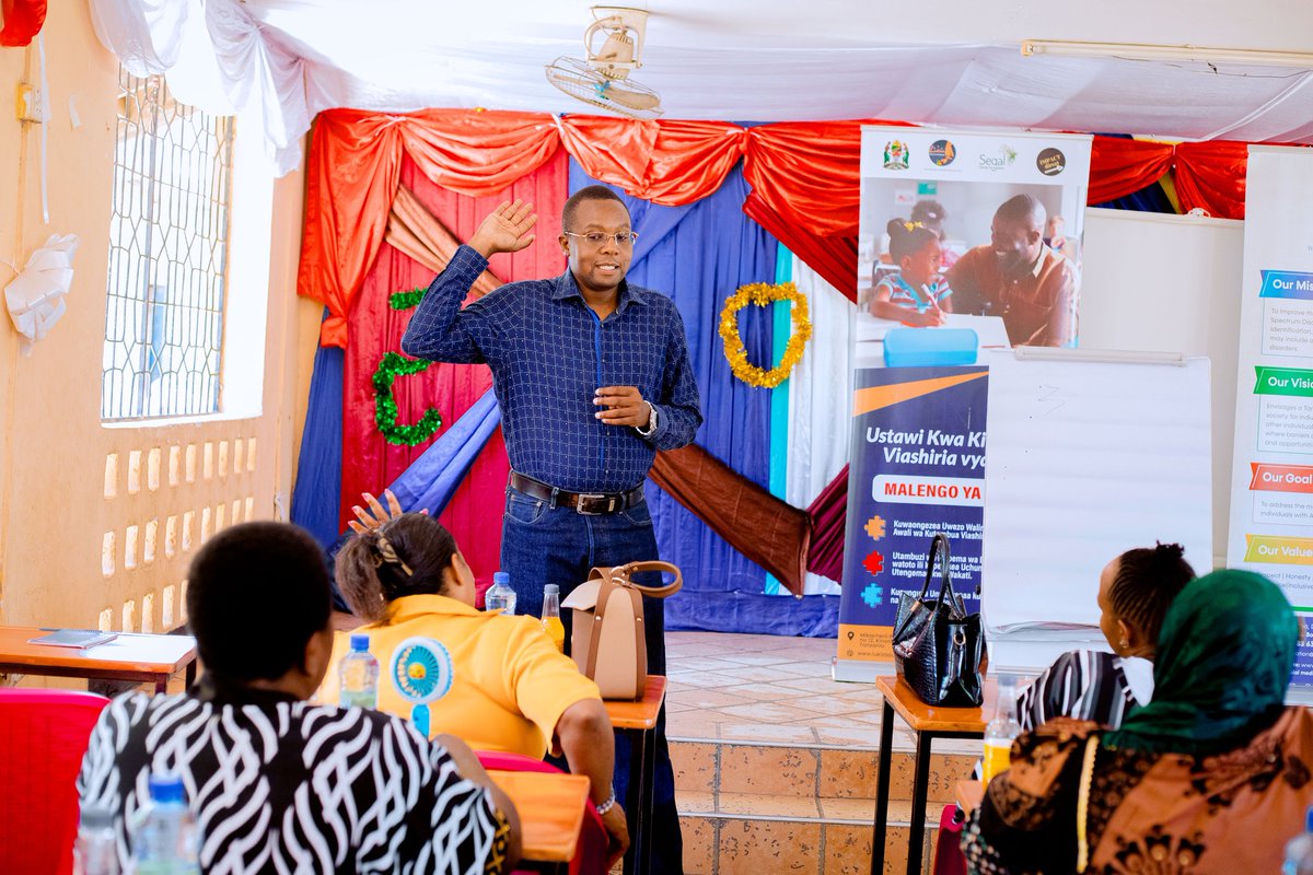 LukizaAutismFdn's tweet photo. Lukiza Autism Foundation tunatoa pongezi na tunatambua juhudi za wafanyakazi wote nchini na duniani wanaoendelea kujitoa kila siku, kuleta mabadiliko katika jamii kupitia kazi zao.

 @HNkabe https://t.co/G8Jd7fk1ZO