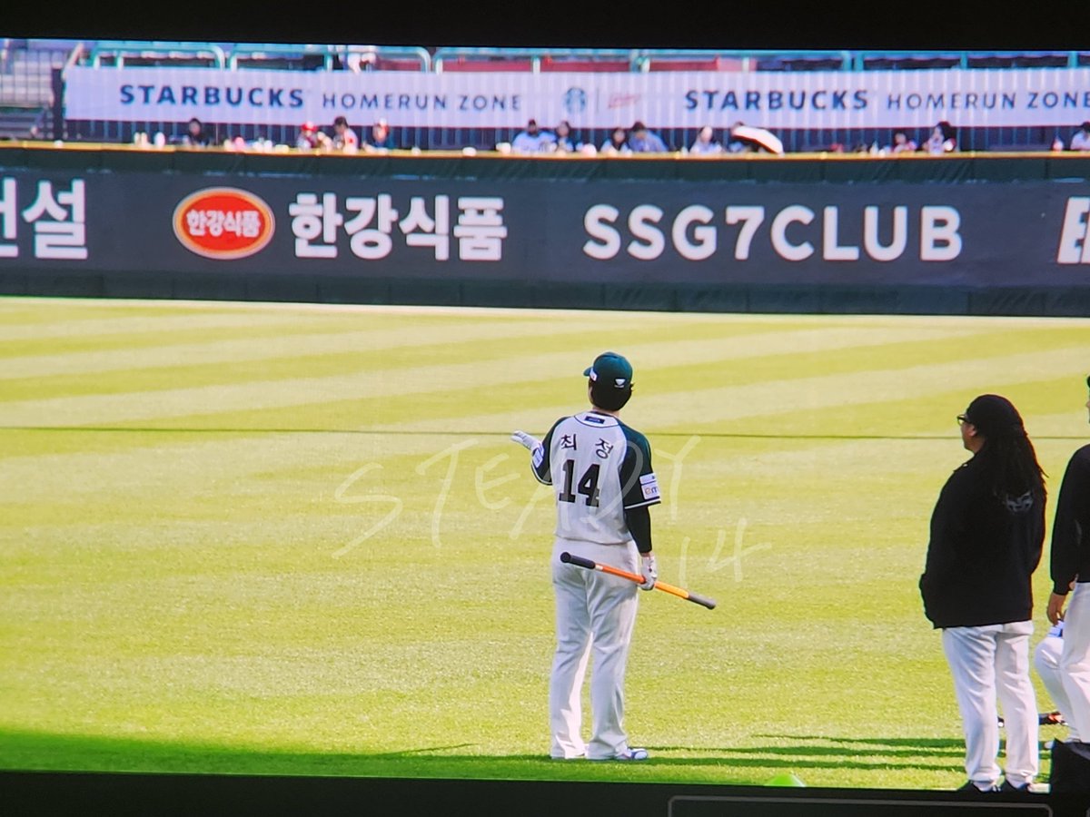 찡 tweet media