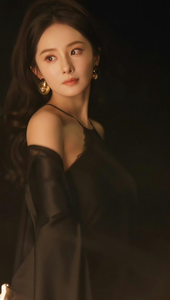 杨幂维多利亚的秘密 https://t.co/zLJSW5OxSj