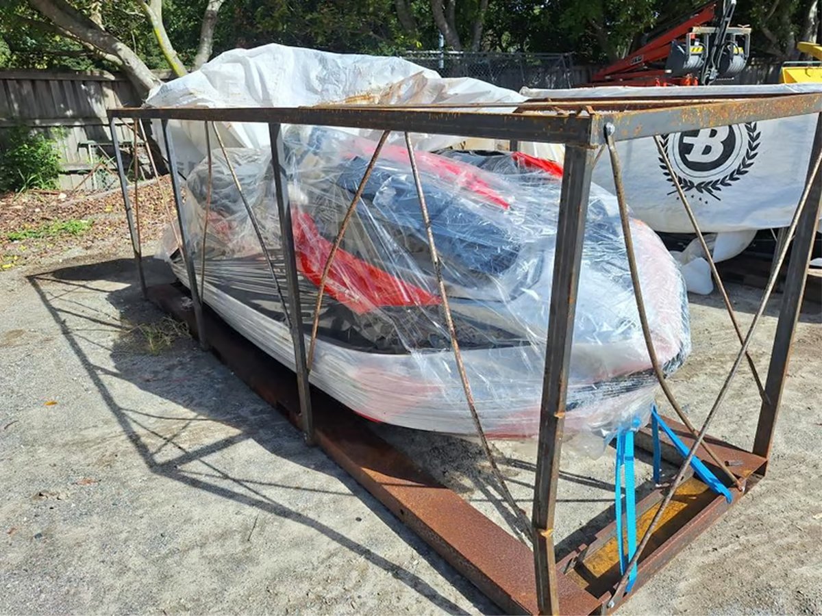UNRESERVED Benelli jet skis!

Abandoned in storage, these machines are ready for a second life. Featuring UNUSED 2013 Benelli B3R Personal Watercraft, UNUSED 2013 Benelli B3R Personal Watercraft. 🌊 

🗓️ Auction closing: Sat 2nd May, 2pm. 
🔗 Bid now: bit.ly/3OyWvmI.