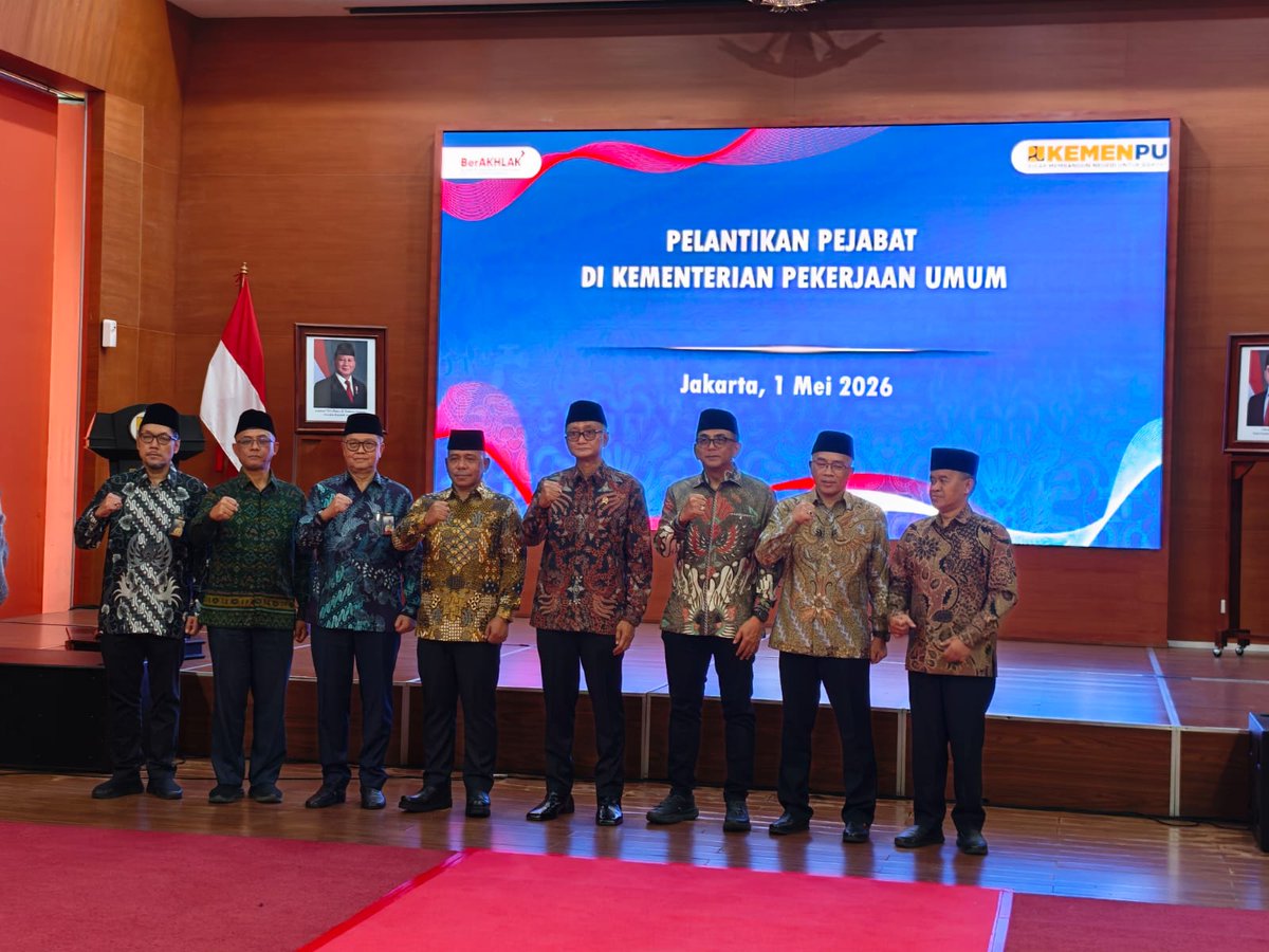 puturudy's tweet photo. Mantap, jenderal aktif dilantik jadi Dirjen SDA. Tentara merebut posisi ASN. https://t.co/w9jeXkDprO
