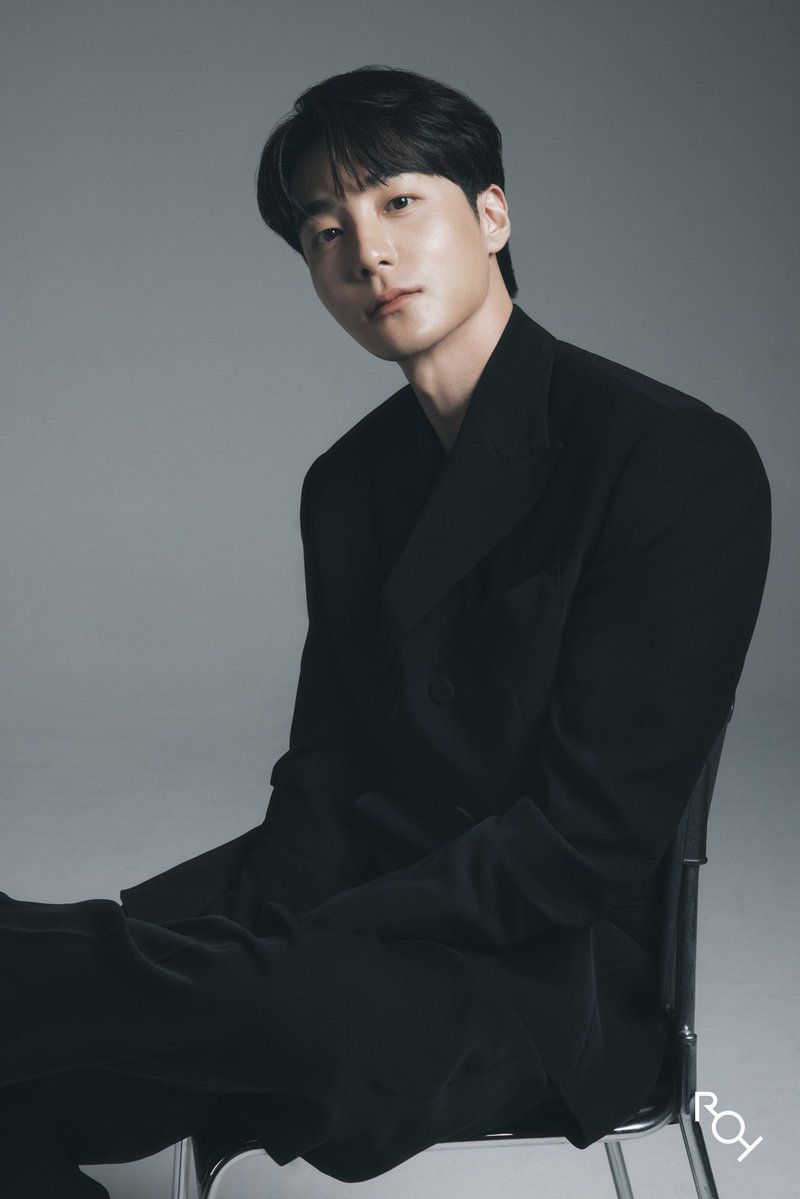 로이킴 Roy Kim tweet media