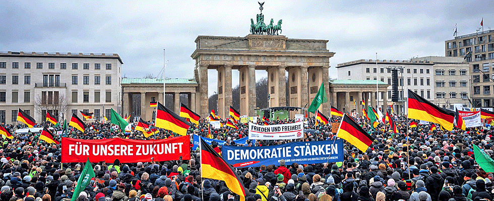Berlin_Event's tweet photo. Demos zum 1. Mai
https://t.co/oTUFo05mPh https://t.co/NjrTAszxBh