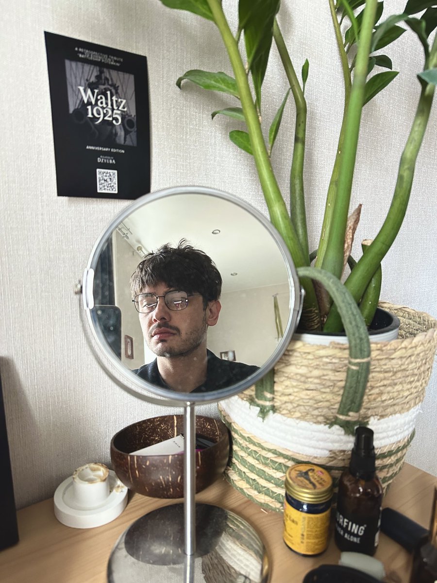 никифóр🫧 tweet media