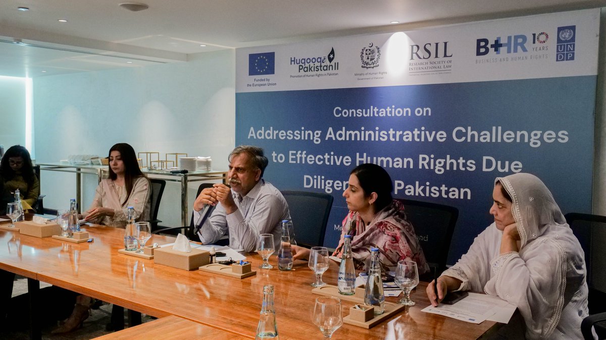 UNDP_Pakistan's tweet image. On #LaborDay, #UNDPinPakistan and @mohrpakistan, under the @EUPakistan 🇪🇺 funded #HuqooqePakistanII project, reaffirm the importance of their #BusinessAndHumanRights work, particularly in the context of protecting workers’ rights in 🇵🇰.

Preliminary findings from a feasibility