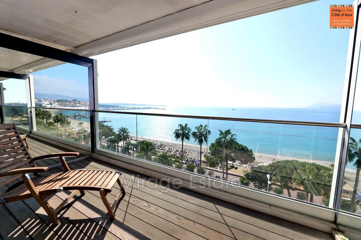 atthecotedazur's tweet image. Cannes Apartment for Sale with Panoramic Sea View
€2.200.000
livingonthecotedazur.com/luxury-real-es…
#realestate #villa #house #luxuryproperty #frenchriviera #cotedazur #realtor #cannes