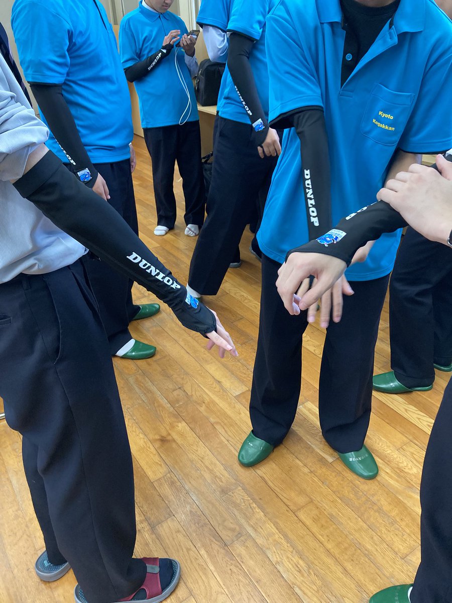 京都廣学館高校 e-Sports部(最近グッズを販売し始めた) tweet media