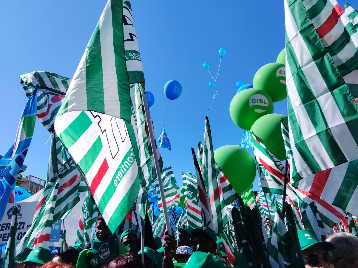 CislSicilia's tweet photo. #PrimoMaggio a Marghera con la @CislNazionale
per partecipare insieme al lavoro dignitoso https://t.co/6crbwtNHfA