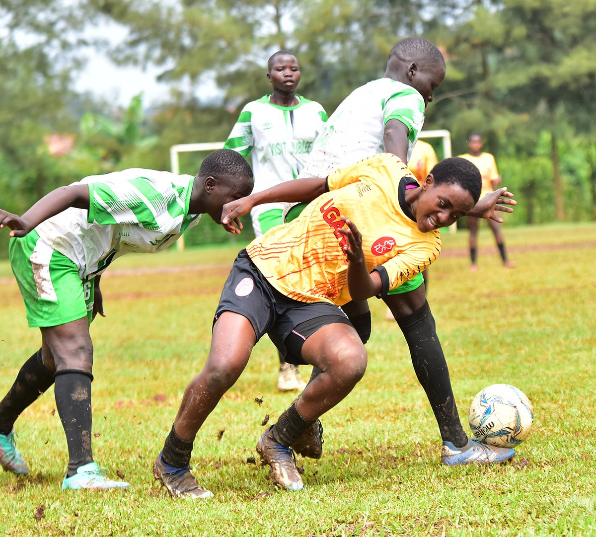 VBugerere's tweet image. #USSSABallGames2026 | #Day2 | #FootballGirls

FT 

Jubilee 2000 SS 0-11 Kawempe Muslim SS

 Shadia Nabirye x3
Tracy Nabalanzi 
Belinda Hope Nabawanuka x2
Meble Adong 
Cynthia Kirenga x3
Kisakye Daniella 
#VoBUpdates | #LivefromMukono 

@USSSAOnline @Educ_SportsUg @Jackshots24