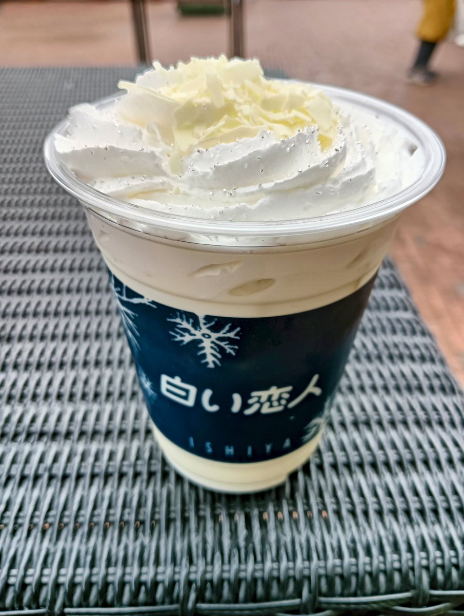 白い恋人パークに行くと必ずパンを買ってしまう🐼 白い恋人ラテと期間