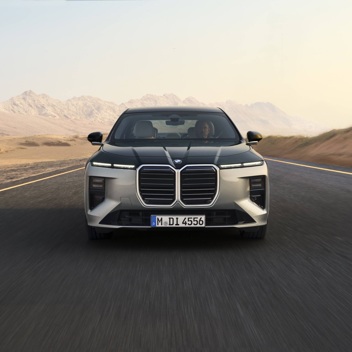Select Car Leasing tweet media