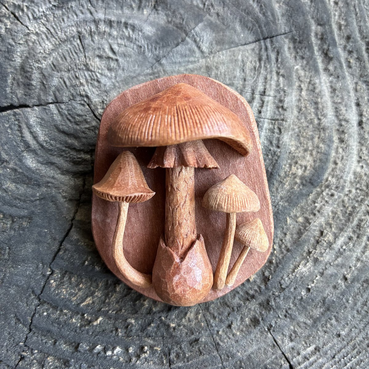 彫刻家 小島秋彦 (woodsculpture akihiko kojima) (@Akihiko201119