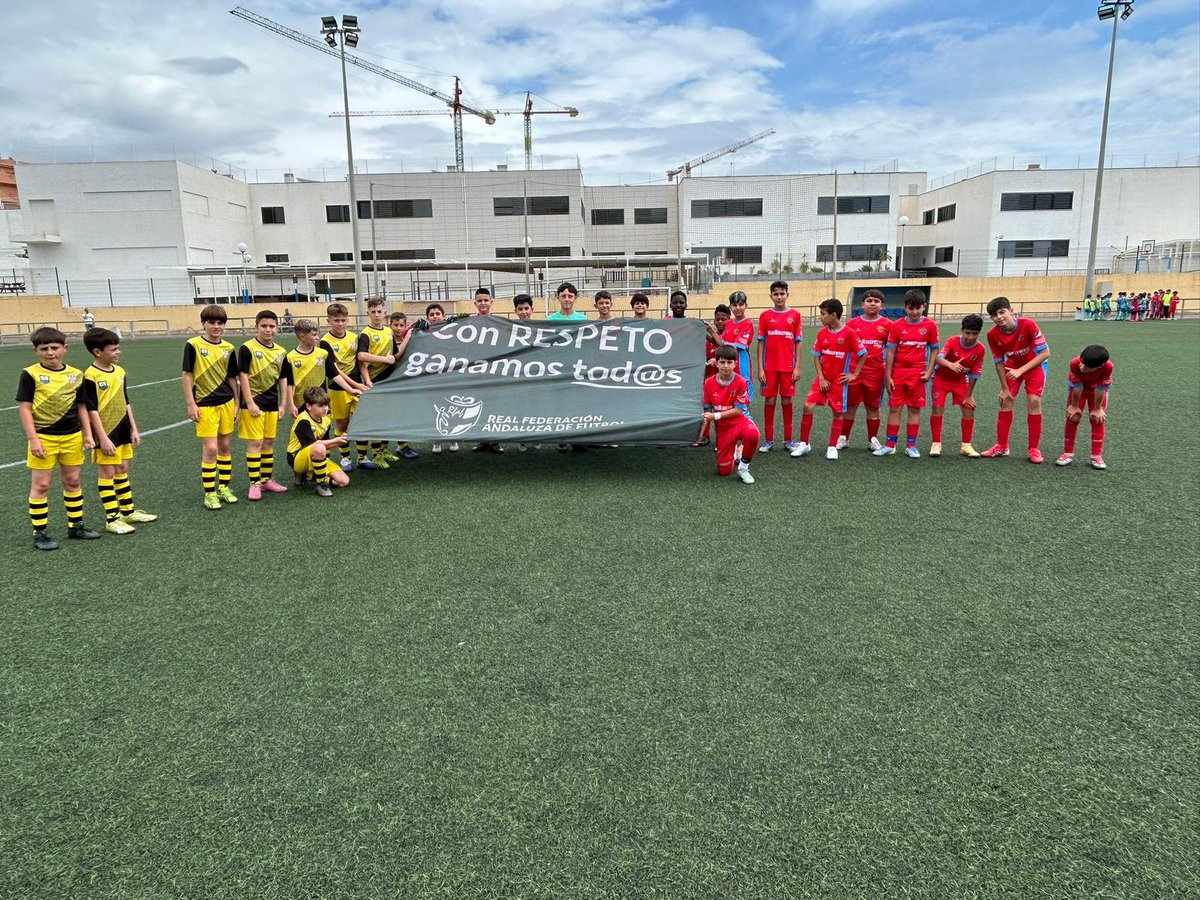 RFAFAlmeria's tweet photo. ⚔️ A.D. Marinas Urbanización 🆚 Escuela de Futbol TAE Almería ‘B’ (4ª Andaluza Alevín)

⚔️ U.D.C. Pavía 🆚 C.D. Oriente (4ª Andaluza Alevín)

⚔️ U.D.C. Pavía 🆚 C.D. Federico García Lorca Vícar (Copa Federación 2ª Andaluza Infantil) https://t.co/TYPpLqfh0v