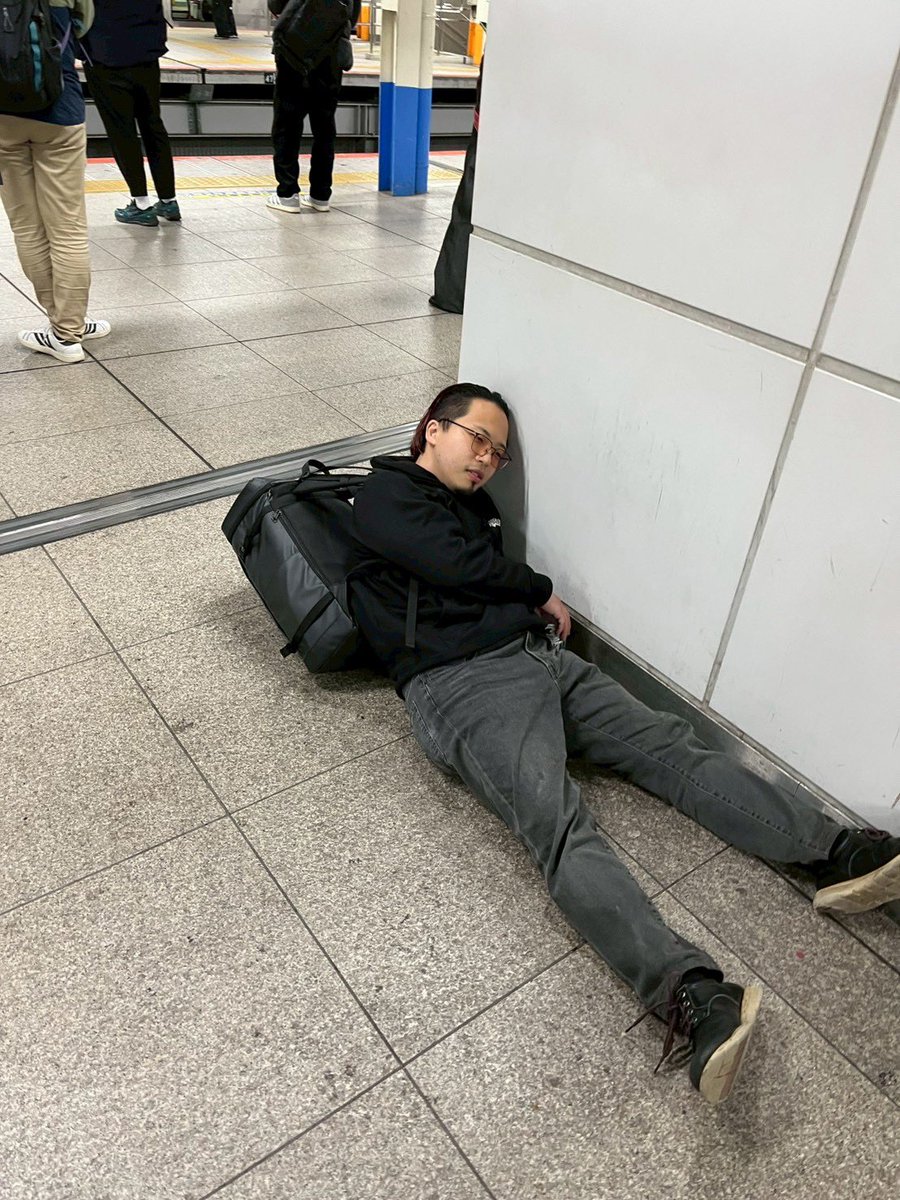 タツグチ tweet media