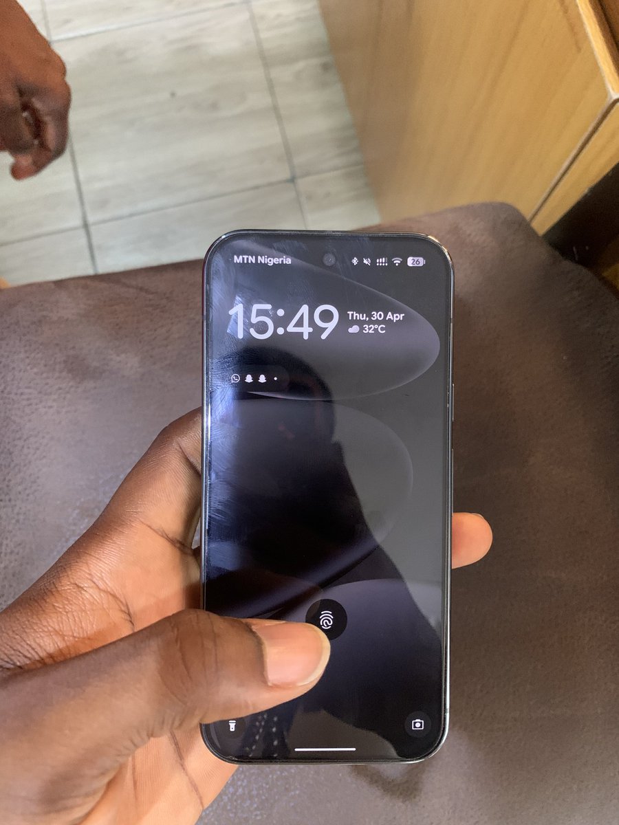 theunreal571's tweet image. I have a google pixel 10 pro 512gb for sale
Starting price is ₦1,250,000
I will attach the conditions of the phone below 

#googlepixel #phones #AI #gadgets #phoneforsale #Nigeria #nigeria2027 #nigeriableeding