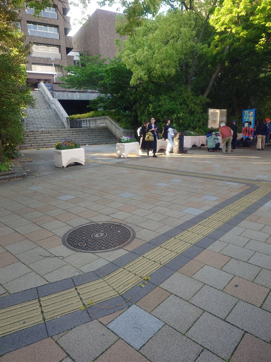 吉田享平【パヨクをシバいて40年-丸尾まき、落選運動中】←肖像権はフリー　旧@hokanch tweet media