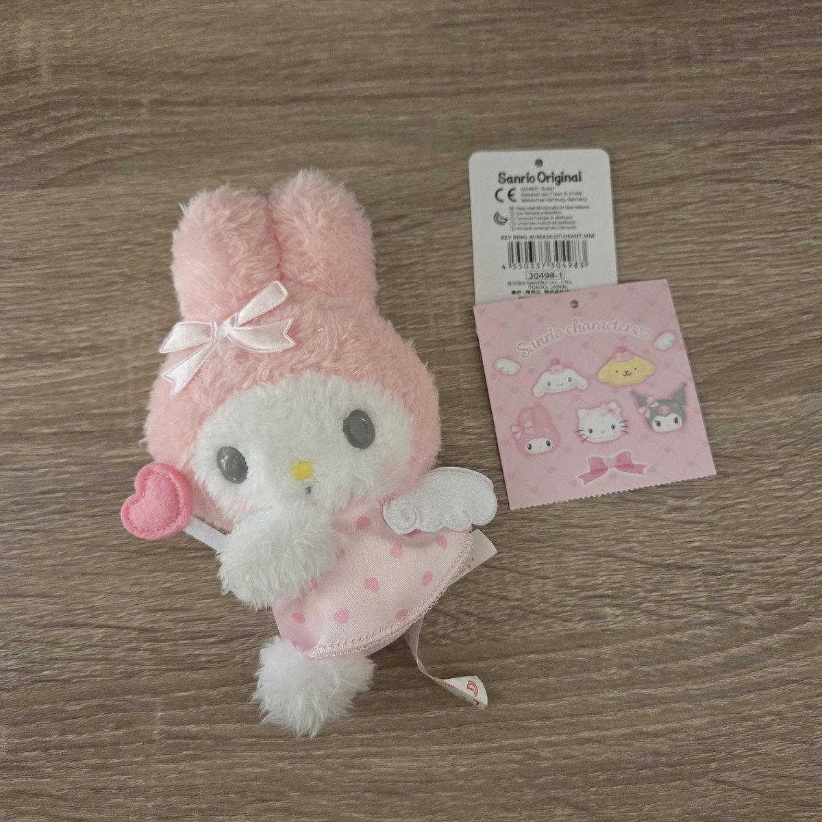 พวงกุญแจ มายเม dreaming angle 
** เสนอราคาในเดม ตอนนี้มีเสนอมา 800

#ตลาดนัดsanrio มายเม my melody นางฟ้า