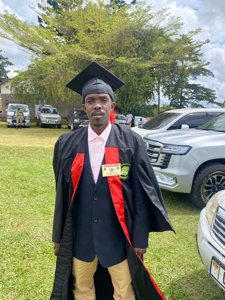 DiagnosisTV's tweet image. Yesterday I graduated with a certificate in Electrical installation &amp;amp; systems maintenance from Kisubi T.I but one of the so many reasons I went back to school is #Weapons &amp;amp; Weapon's systems a plan I hatched 15 years ago!🙏🏿 We must join the world of Arms race 🙏🏿.