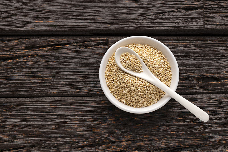 AssassiBrou's tweet image. Organic Quinoa Taste Test!   Cooked in 15 mins—fluffy, nutty, zero bitter aftertaste. Perfect for bowls/salads.  Pro tip: Rinse first for extra lightness!   #HealthyEats #PlantBased #QuickMeals