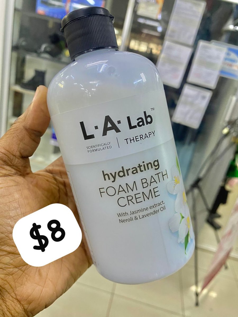 Rjay_Mthembu's tweet photo. _shop your fav skincare products at 40% runner fee. Posted products are readily available https://t.co/pt83rwQGHK