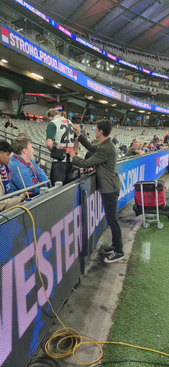 7AFL tweet media