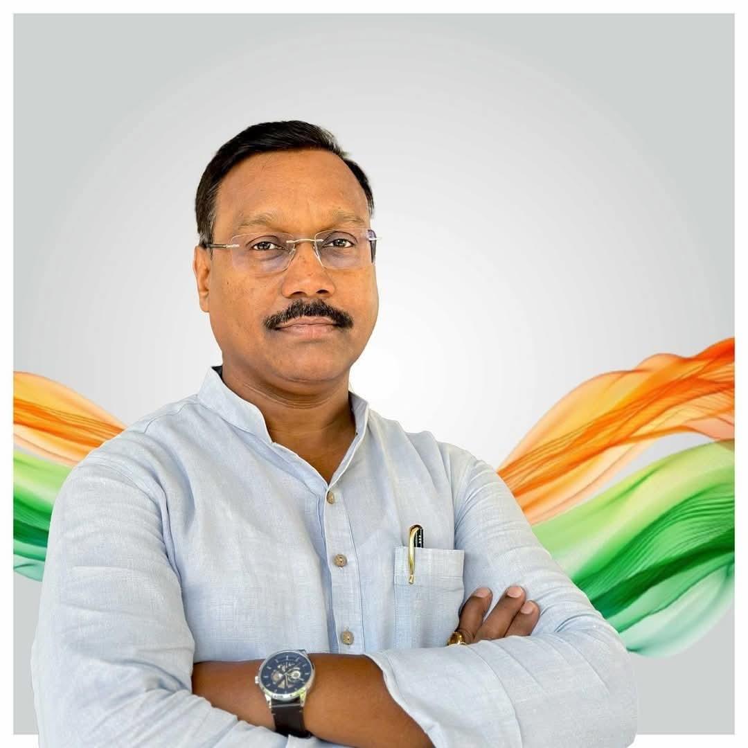 poltharsh's tweet photo. Happy Birthday 🎂 @Kamleshwar_INC Bhai Shab 🎂💐🎊🙏 https://t.co/NcUXPwPeTN