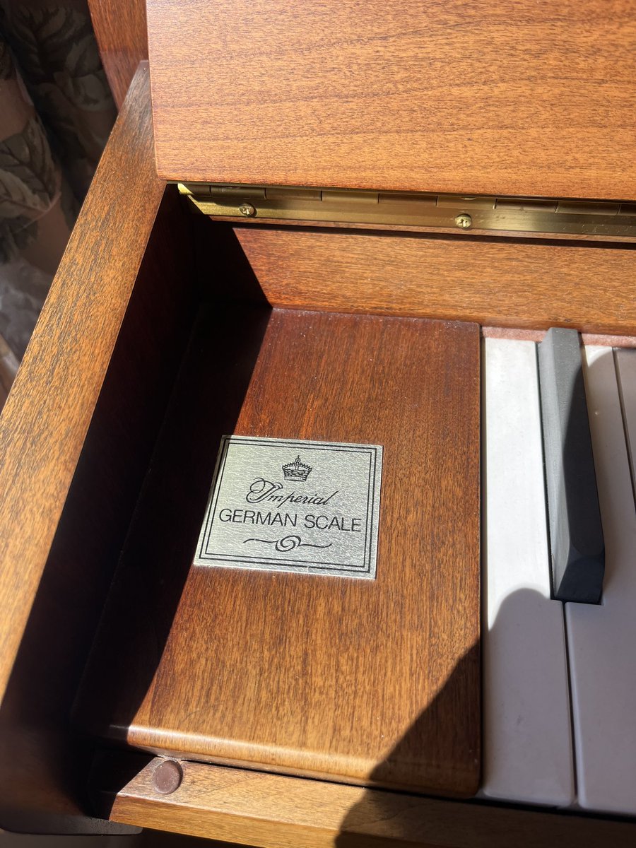 BigRedMovers's tweet image. Breedon On The Hill Part one. Upright piano move and removal of old piano for correct recycling. In the most beautiful historic surroundings. #piano #movers #recycling #storage #nottingham