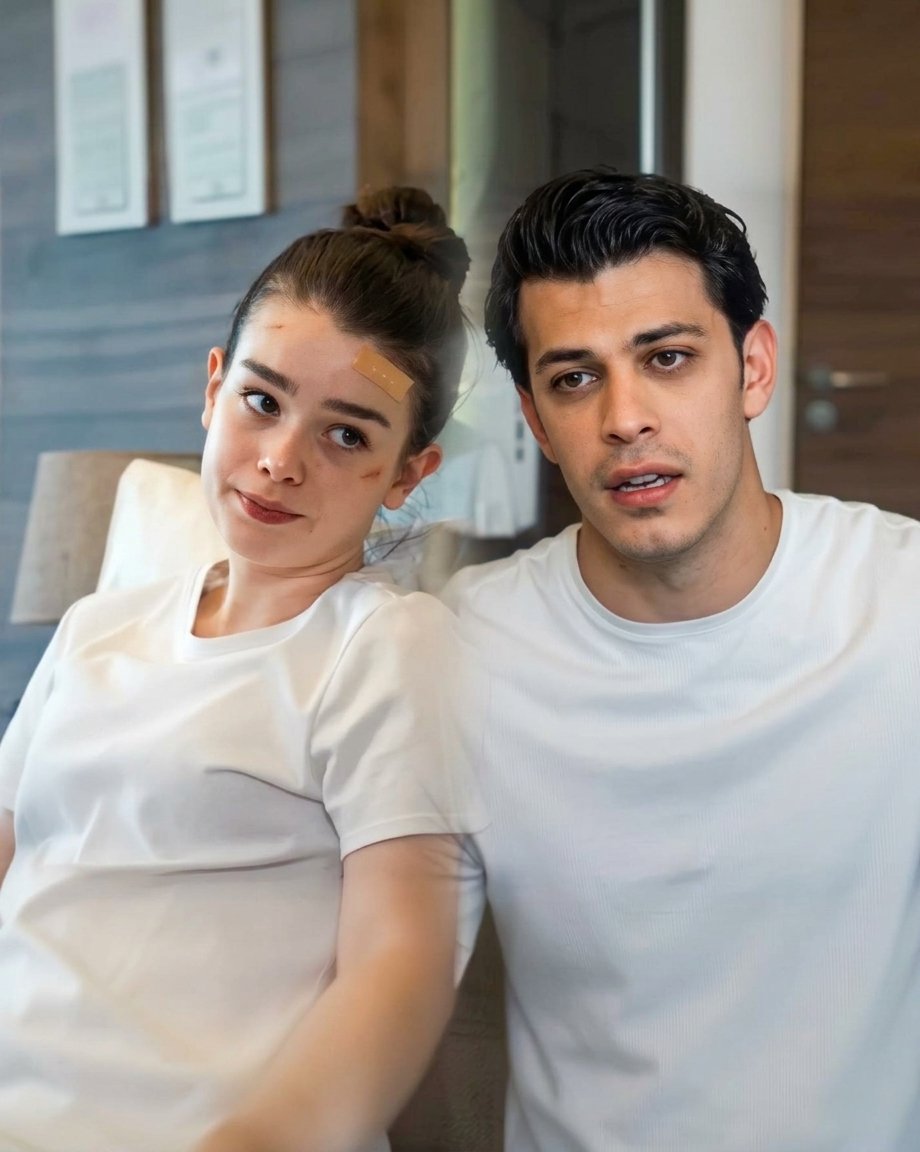 MarCcii21's tweet photo. Ya Melek bir keyfini çıkar, biraz çımar Bak ne istiyorsan herkes yapmaya hazır ♥️😆
#paşmel #yeraltı #hakançelebi #ülkühilalçiftçi #DenizCanAktaş https://t.co/gG6ToLASTk