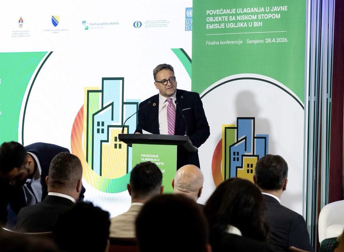 renaudmeyer's tweet photo. After 431 public buildings retrofitted &amp; $128m mobilized in co-financing to improve #energy efficiency across #BiH🇧🇦, @UNDPBiH closed its project funded by @theGCF &amp; continues to contribute to the #GreenTransition of the country through other projects. 🙏 &amp; 👏to all our partners! https://t.co/Rnb8urQCLI