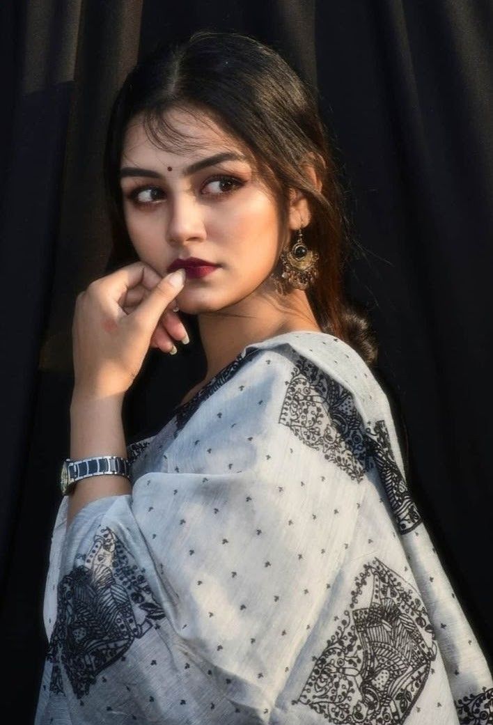 गायत्री आद्रिका💞 tweet media