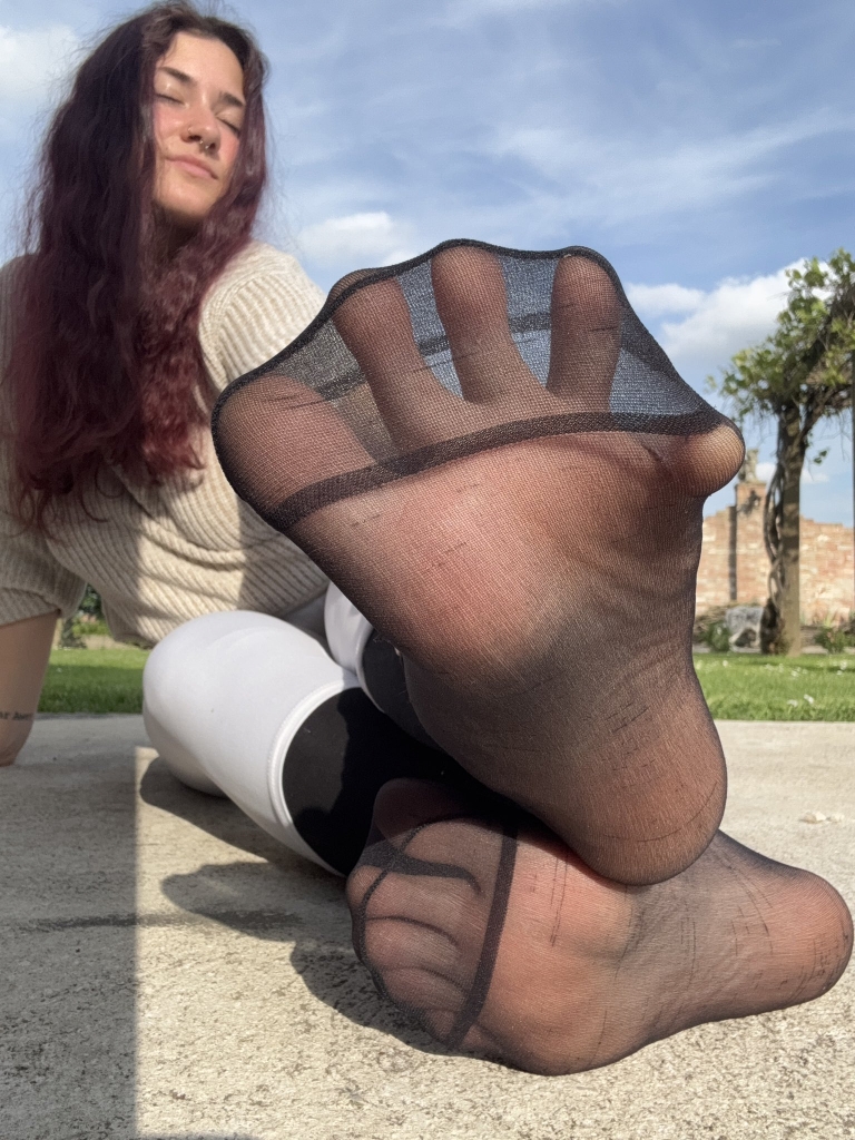 Nylon Zone tweet media