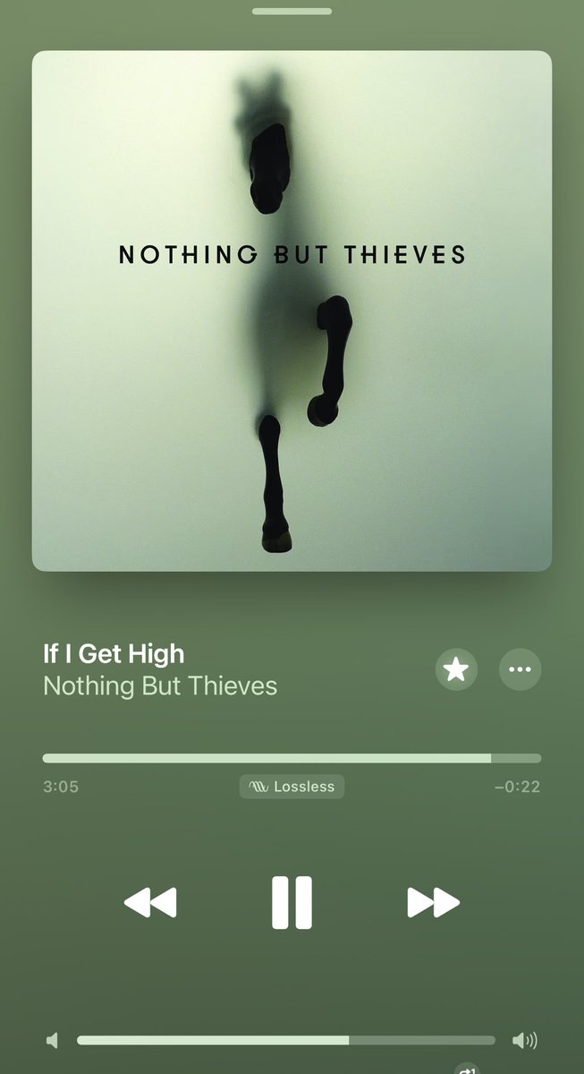 aekengewa's tweet photo. #NowPlaying 🎧 https://t.co/6E6embrNSF