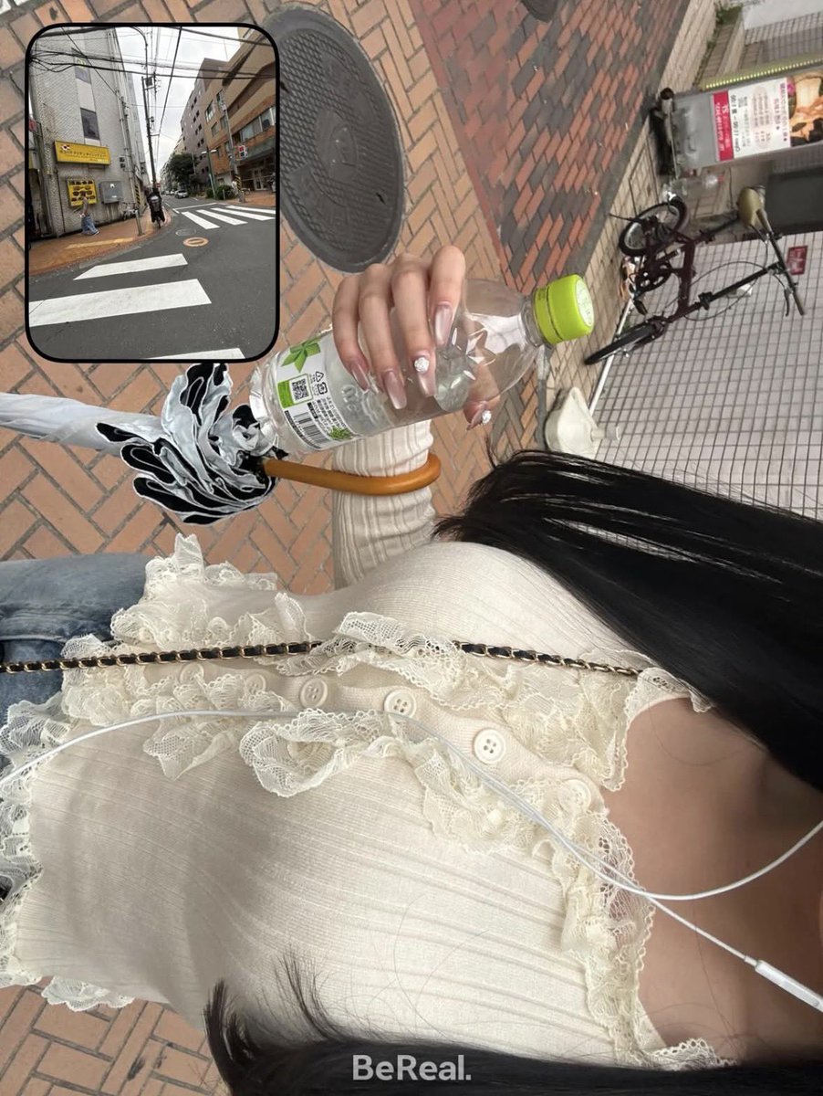 ︎︎☁ tweet media