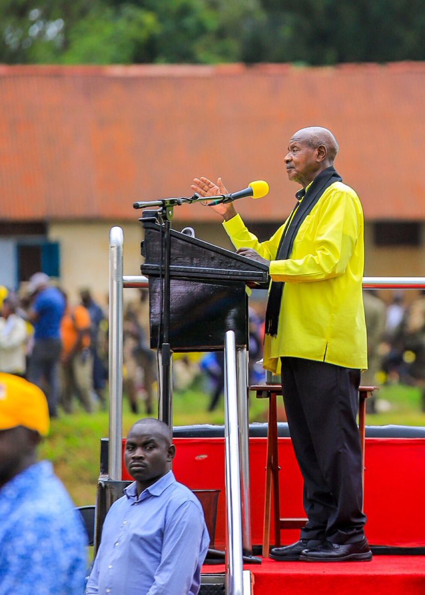 President Yoweri Museveni called upon all Ugandans to embrace value addition and skills development as pathways to better incomes and sustainable jobs. #WhyUgDecidedM7 #M7SwearsIn2026 #LabourDay