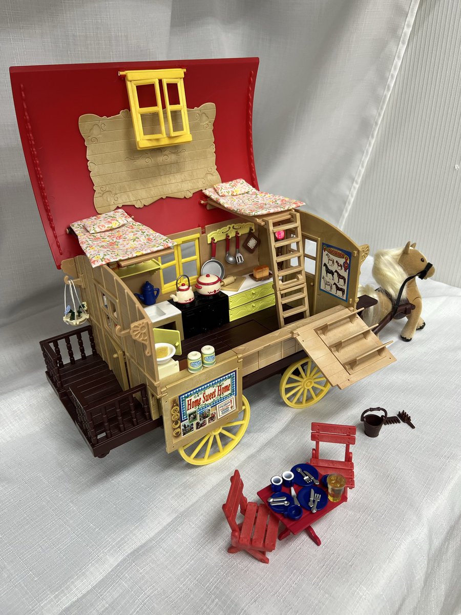 【🌳入荷情報🌳】

シルバニアファミリー 
『キャラバン＆ポニー』入荷しました🐴
大変貴重なお品物です‼️😳

ぜひ当店までお越しくださいませ🙌

#BSB広島段原店
#シルバニア
#海外シルバニア
#かわいい🩷