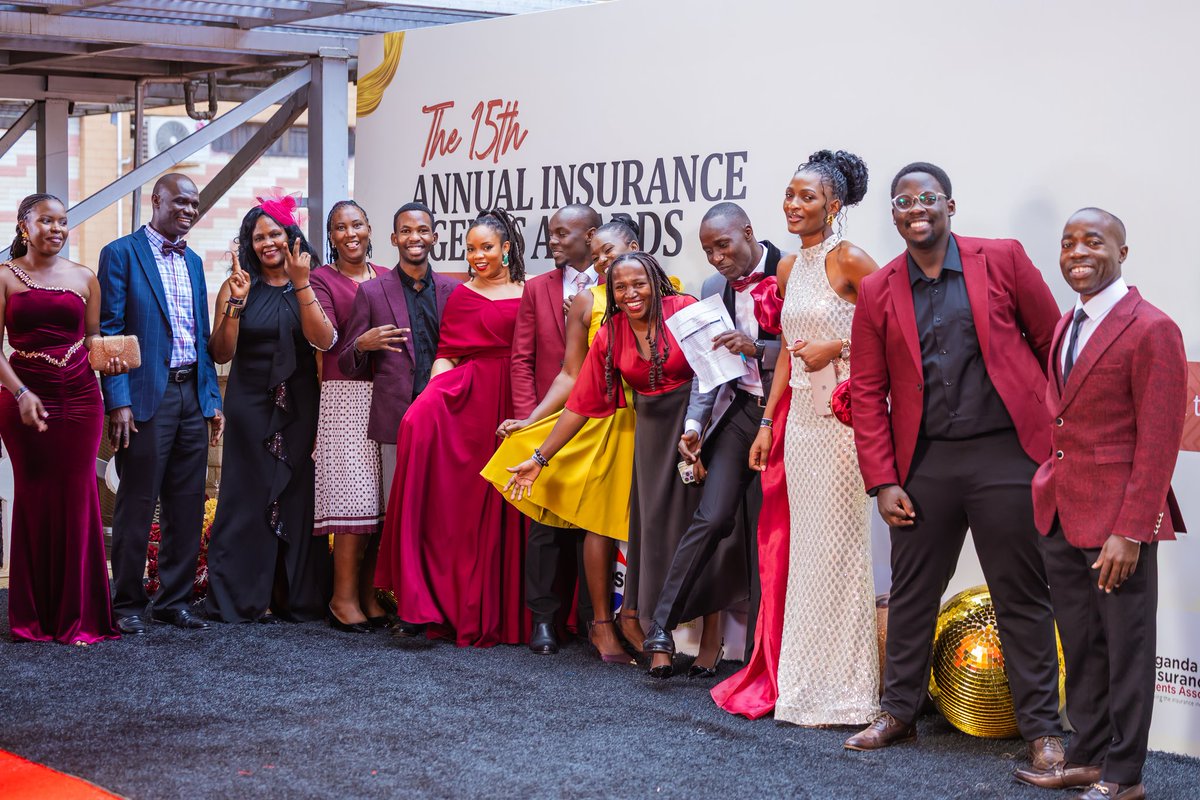 Hashaka2020's tweet photo. Insurance Agents Awards https://t.co/NGJ3QH4k39