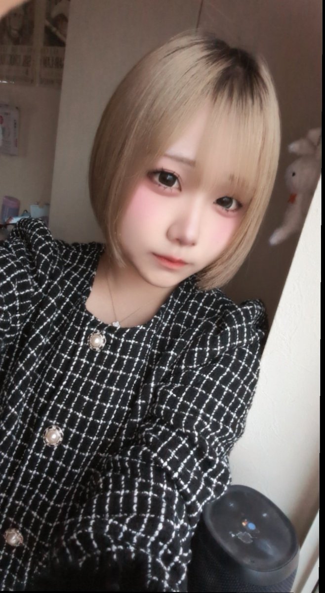 あや tweet media
