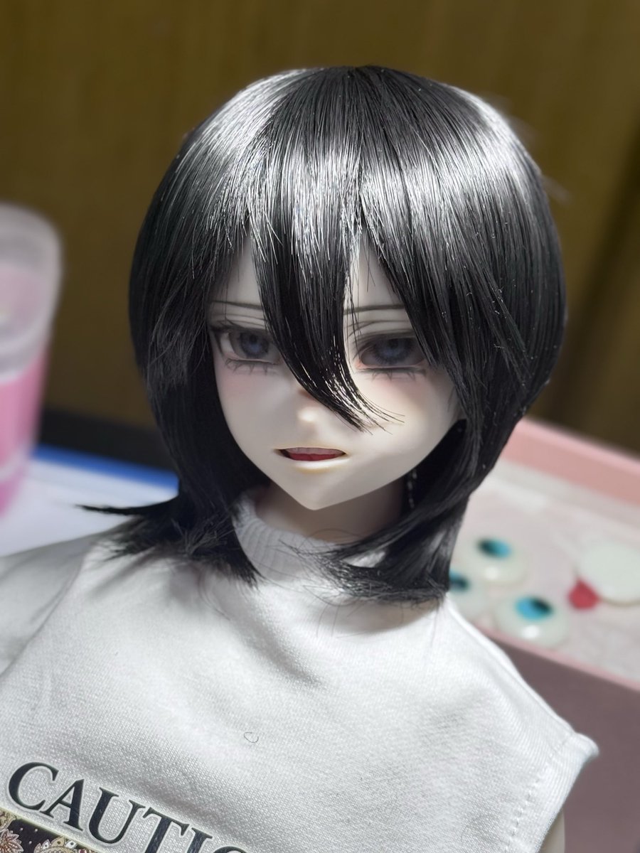 【告知】
#六番街の住人 ハッカー、コードネーム"Ghost"くんを出品中です。

音もなく、痕跡もなく。
ただ結果だけが残る。
—— Ghost

5/2（土）23時ごろ終了予定です。

🎧👻auctions.yahoo.co.jp/jp/auction/d12…

#カスタムヘッドお家探し 
#ddhカスタム 
#DD男子はいいぞ 
#ドールオーナーさんと繋がりたい