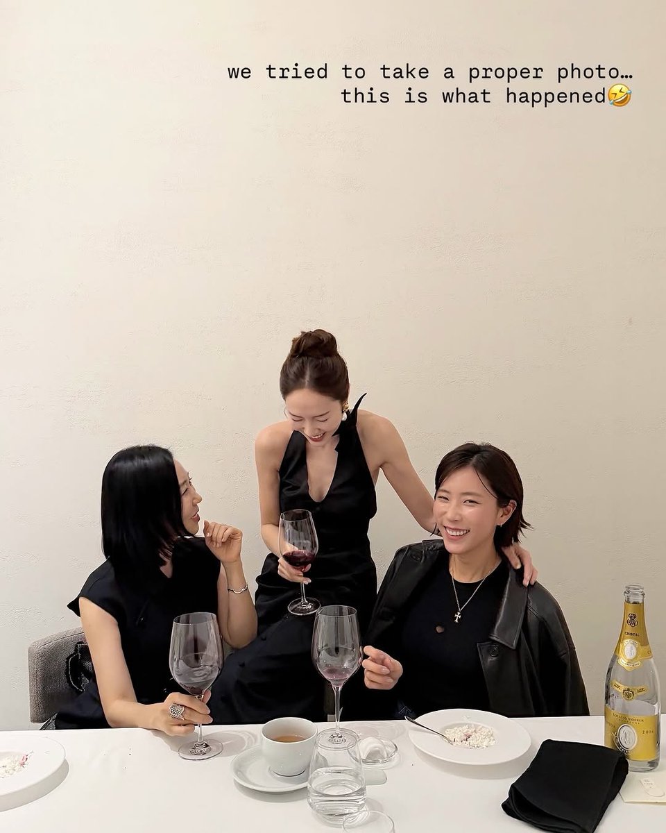 GR26Sic18's tweet image. jessica.syj: One last for the #birthday archives🤭🕊️
🔹 Seoul, Korea

: instagram.com/p/DXyjIxfDiXW/
#제시카 #JessicaJung #郑秀妍