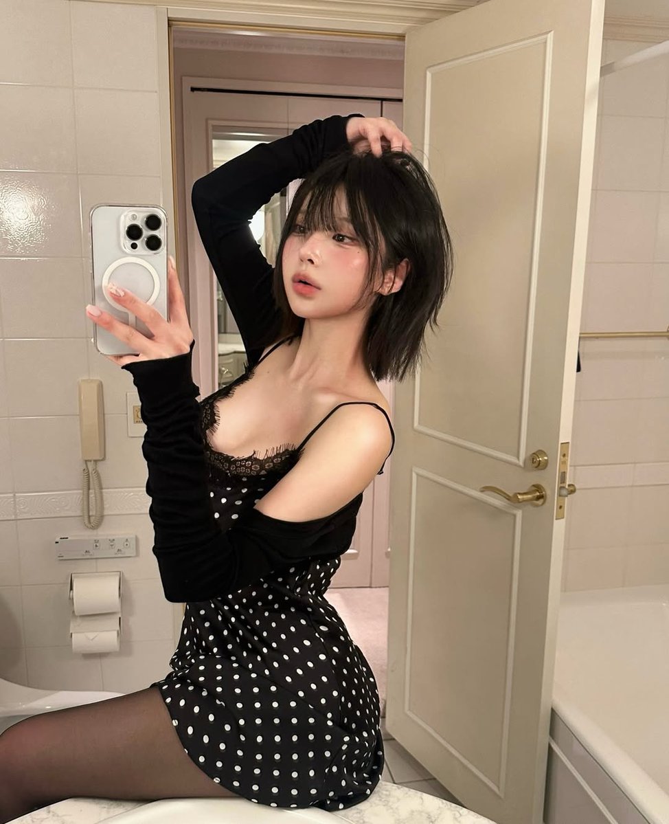 냥집사 tweet media