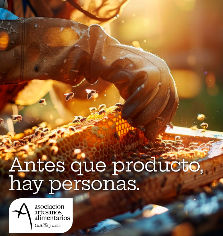 Alimentarios's tweet photo. Antes que producto, hay personas.
Sin personas, no hay artesanía. Sin artesanía, todo sabe igual.

#ManosArtesanas #PersonasQueImportan #ArtesaníaAlimentaria #SaborDeOrigen https://t.co/dNpqqledNC