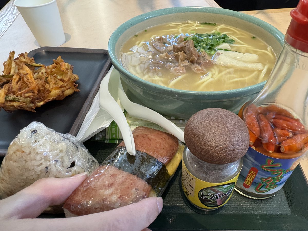 hassy_hardcore's tweet photo. ゴールデンウィークに初めて観光だけで過ごす気がするなぁ https://t.co/7rahgJHmcM
