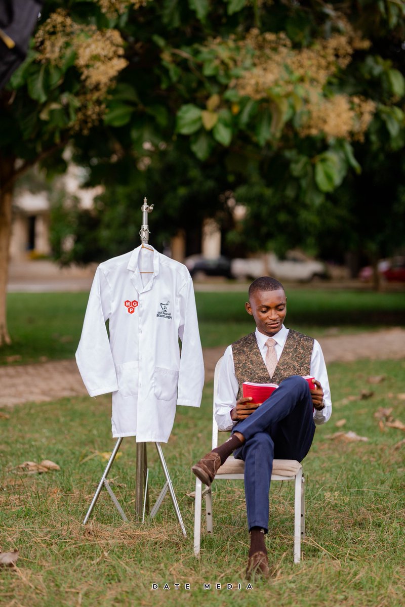 BatanyeJoseph's tweet photo. Dr. (Pharm) Batanye Joseph in the making 💊

Now Israel loved Joseph more than all his children, because he was the son of his old age: and he made him a coat of many colours.
~Genesis 37:3
#whitecoatceremony https://t.co/28BnwACVXh