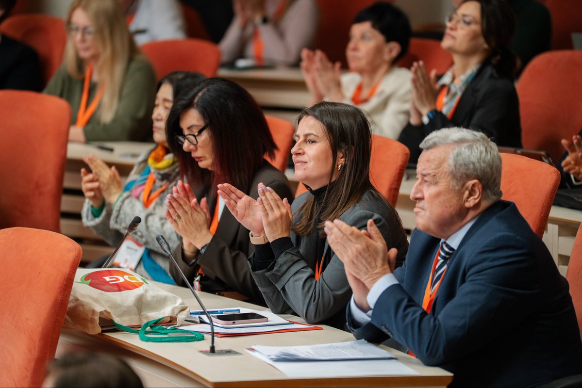 AMohaidinAhmed's tweet image. Addressed global leaders at #IAUP2026 in Vilnius. Left unchecked, digital transformation accelerates inequality. At #SIMADUniversity, we are turning constraints into innovation. The digital age is only an equalizer if we engineer it to be.
#HigherEducation #DigitalDivide