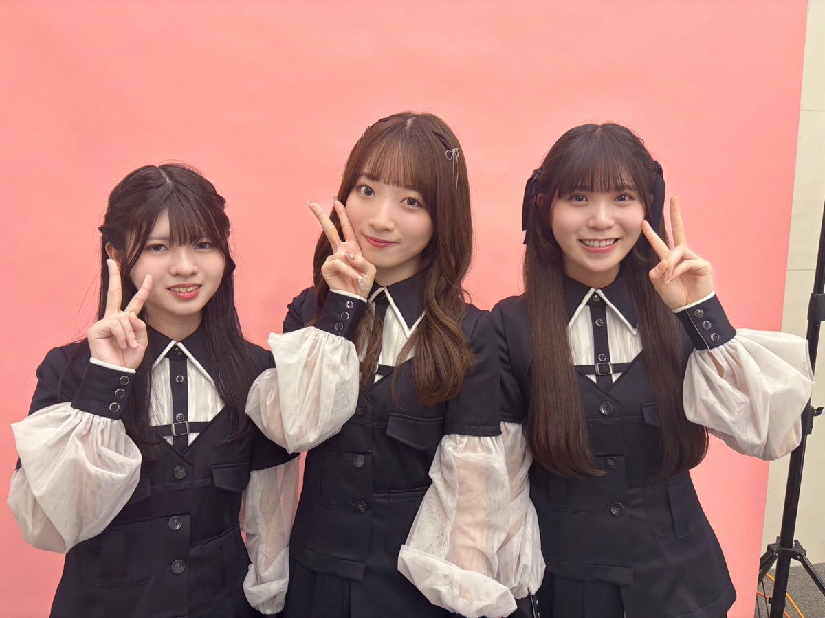 227_staff's tweet image. ［#227掲載情報］

📕「Lotus」に
#河瀬詩  #橘茉奈  #桧山依子 がインタビュー登場🎶

記事はこちら👇
lotus-magic.jp/music/8921/

ぜひチェックよろしくお願いします🧚

@lotus_magic_d 
#二つの道
#ナナニジ