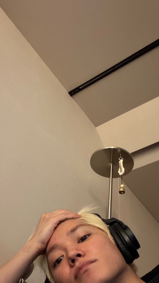 태용.zip tweet media