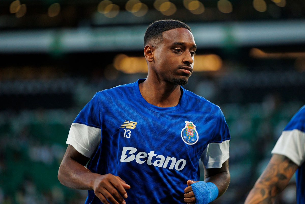 Pablo Rosario :

"Quand un club comme le FC Porto viens toquer à la porte ce n’est pas quelque chose que tu peux refuser"