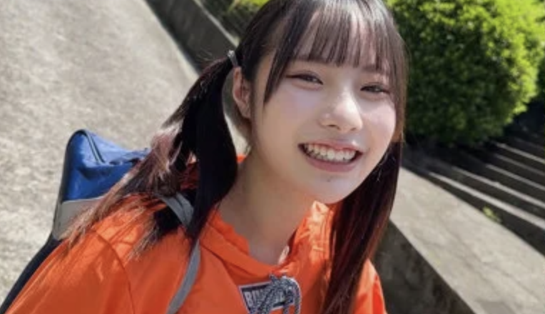 wntfk13539522's tweet photo. 145センチの超カワイイ女の子なのに下品ｾｯを全世界に公開されてるの草www https://t.co/XiuFPMFPM6