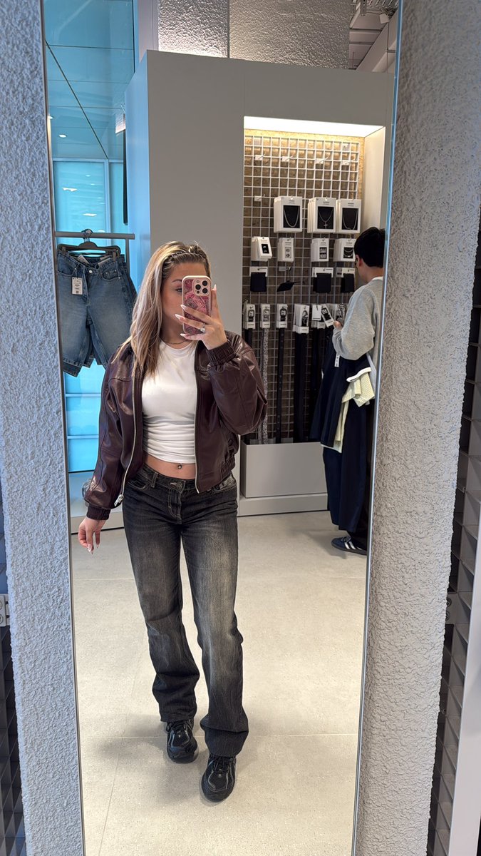 Goddes Chelly👑 tweet media